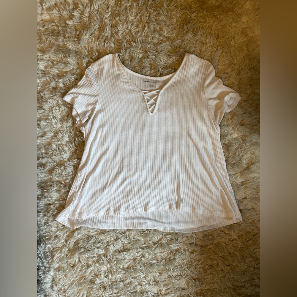 American eagle, size medium, ribbed white T-shirt